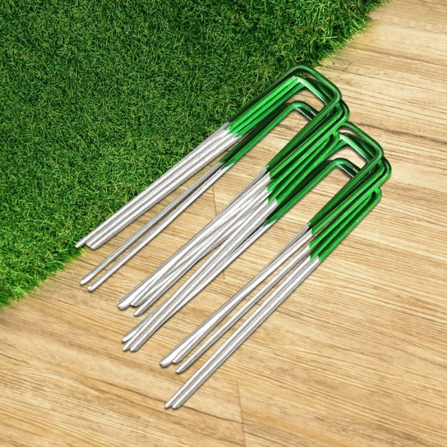 AR-GRASS-PINS-200-99.jpg