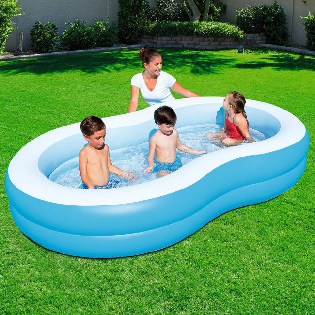 BW-POOL-KID-54117-99.jpg