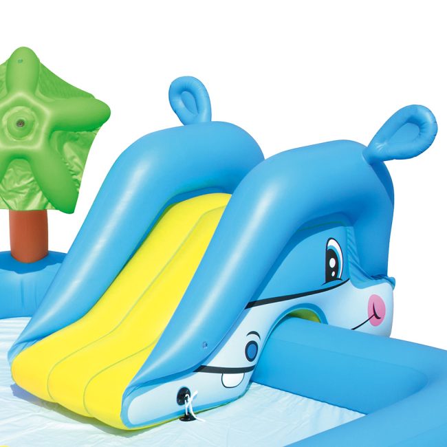 BW-POOL-PLAY-53052-02.jpg