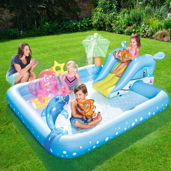 BW-POOL-PLAY-53052-99.jpg